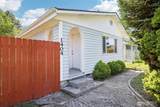 1404 8th Avenue - Photo 3