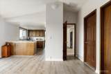 688 Erie Street - Photo 14