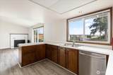 688 Erie Street - Photo 9