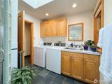 1064 Freshwater Park - Photo 18
