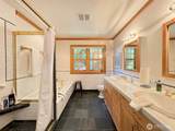 1064 Freshwater Park - Photo 22