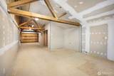 2811 Middle Shore Road - Photo 29