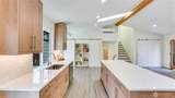 463 Ferndale Avenue - Photo 15