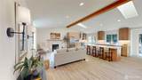 463 Ferndale Avenue - Photo 4