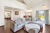 111 Roosevelt Court - Photo 5