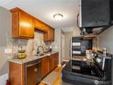 8037 Thompson Avenue - Photo 5