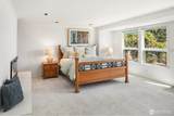 2228 Lake Sammamish Parkway - Photo 17