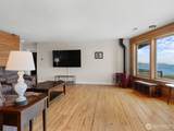 570 Bluff Dr - Photo 9