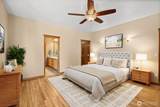 2111 Huntington Loop - Photo 17