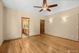 2111 Huntington Loop - Photo 18