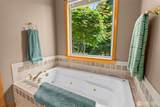 2111 Huntington Loop - Photo 21