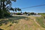 3776 Shorewood Avenue - Photo 16