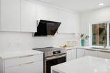 15313 Interlake Avenue - Photo 9