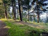 2700 Raccoon Point Road - Photo 3