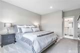 819 Newport Loop - Photo 16