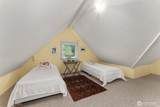 9811 Glacis Drive - Photo 18