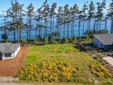 1020 Walker Street - Photo 11