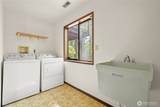 2431 Lynnwood Drive - Photo 23