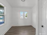 1802 Tower Avenue - Photo 14