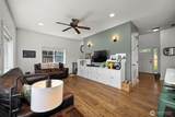 5695 Meadow View Drive - Photo 6