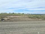 180 Middle Road - Photo 1