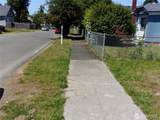 2125 Hosmer Street - Photo 11