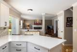 418 38th Place - Photo 14