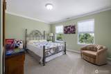 418 38th Place - Photo 23