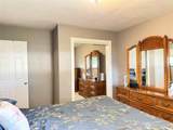 4208 Okanogan Avenue - Photo 15
