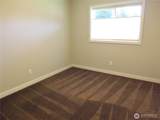 2568 Myra Place - Photo 27