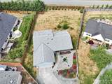 2568 Myra Place - Photo 32