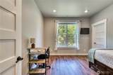 4402 Lone Bear Lane - Photo 18