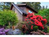 385 Sunset Avenue - Photo 26