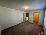17709 Silver Creek Avenue - Photo 21