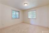 633 6th Street - Photo 18