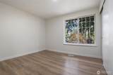 329 Point Fosdick Place - Photo 18