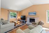 345 Seaview Court - Photo 3
