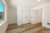 717 5th Street - Photo 28
