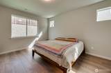 2718 9th Way - Photo 13
