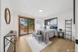 202 11th Avenue - Photo 17