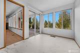 23509 Lakeview Drive - Photo 13