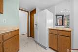 23509 Lakeview Drive - Photo 8