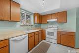 23509 Lakeview Drive - Photo 9