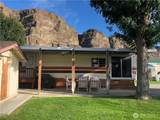 8818 Crescent Bar Road - Photo 13