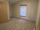 7021 Cliff Avenue - Photo 13