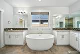 286 Champagne Way - Photo 16