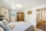 14810 Corliss Avenue - Photo 27