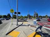 6211 Rainier Avenue - Photo 2