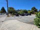 6211 Rainier Avenue - Photo 11