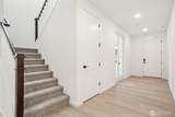 943 Lucas Avenue - Photo 9